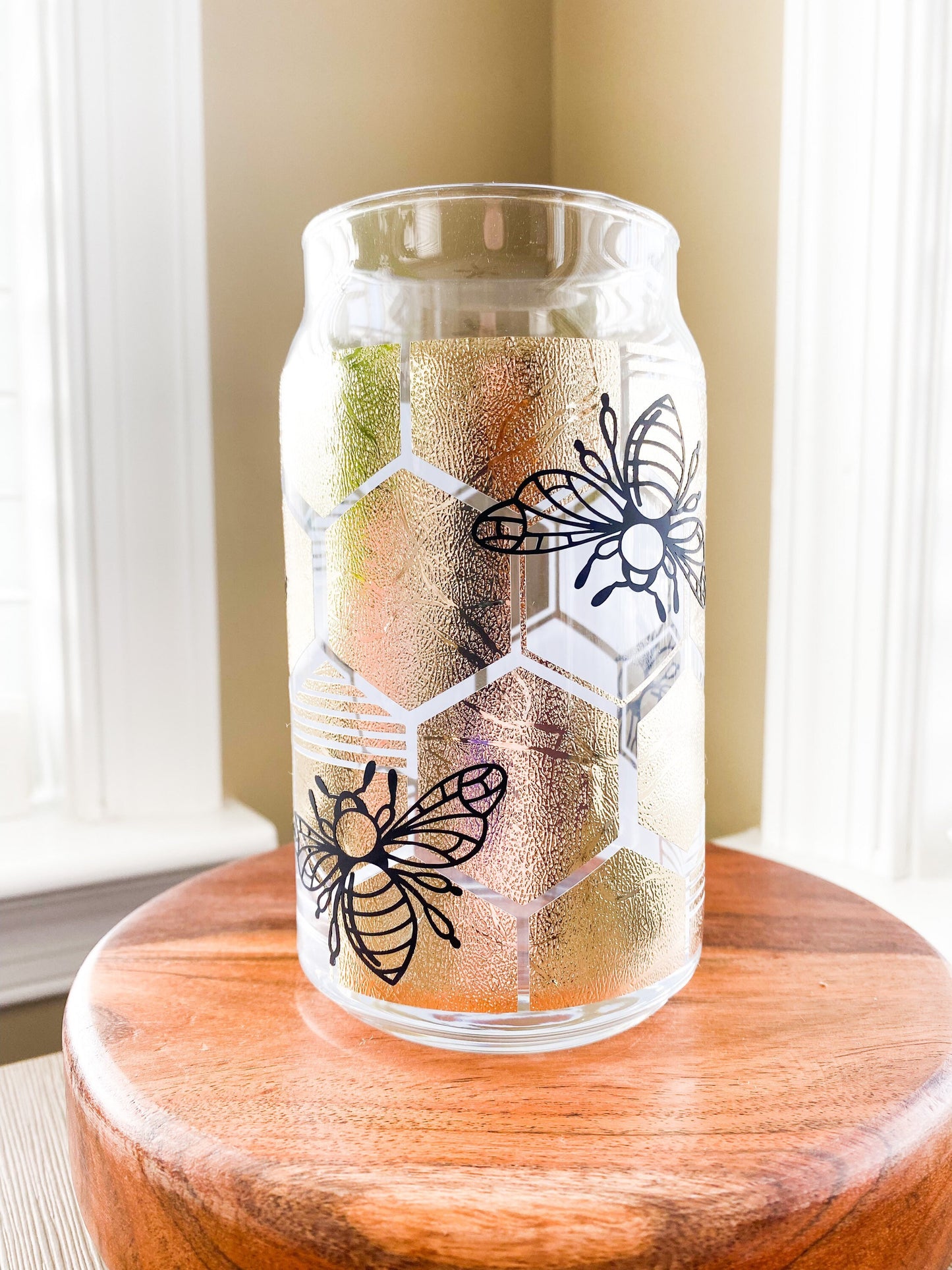 Bee Hive Beer Can Glass, Bee Beer Can Glass, Bee Coffee Glass, Iced Coffee Cup, Iced Coffee Glass, Coffee Glass, Coffee Cup