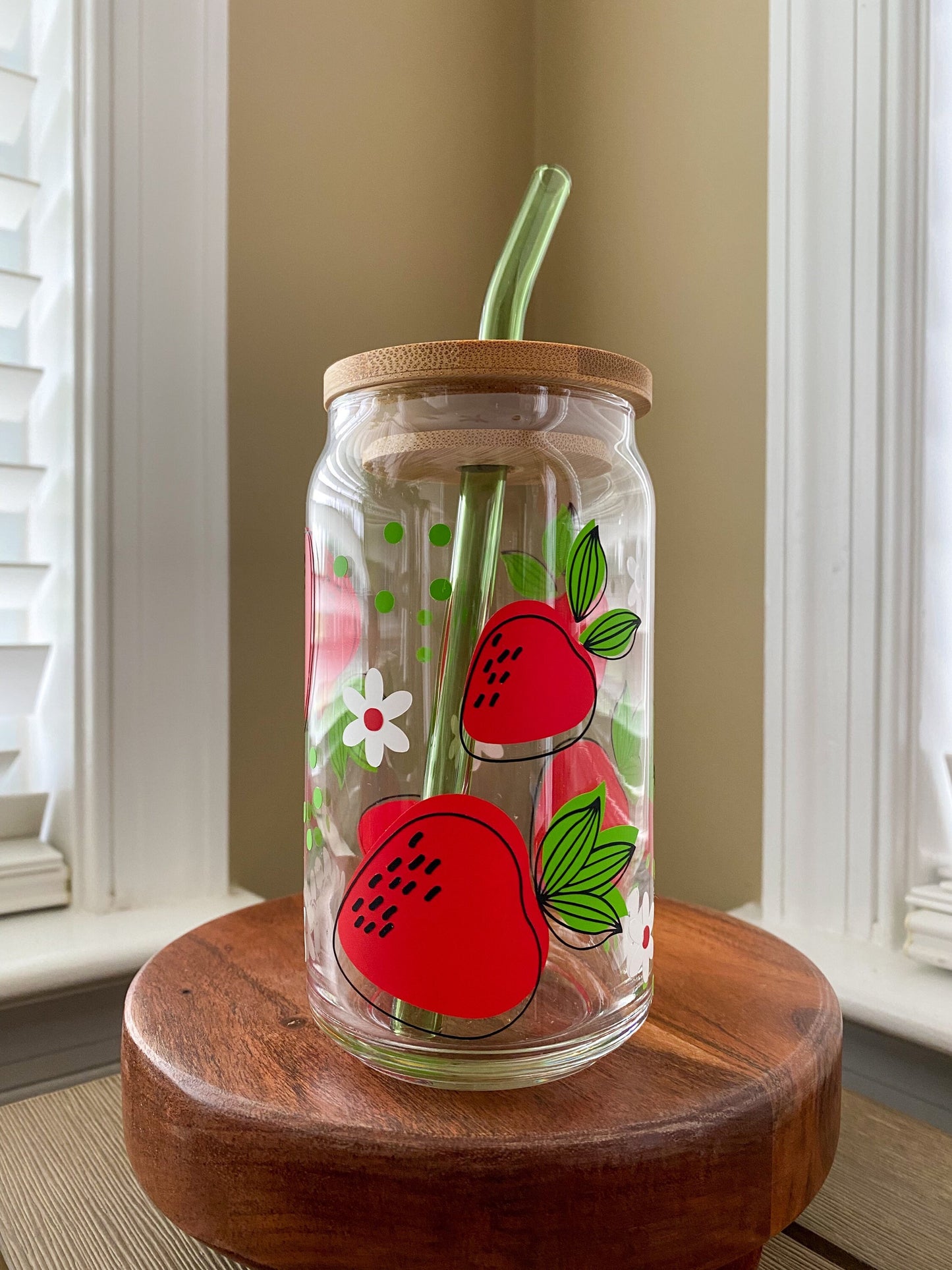 Strawberry | Strawberries 16 oz. or 20 oz. Clear Beer Can Glass