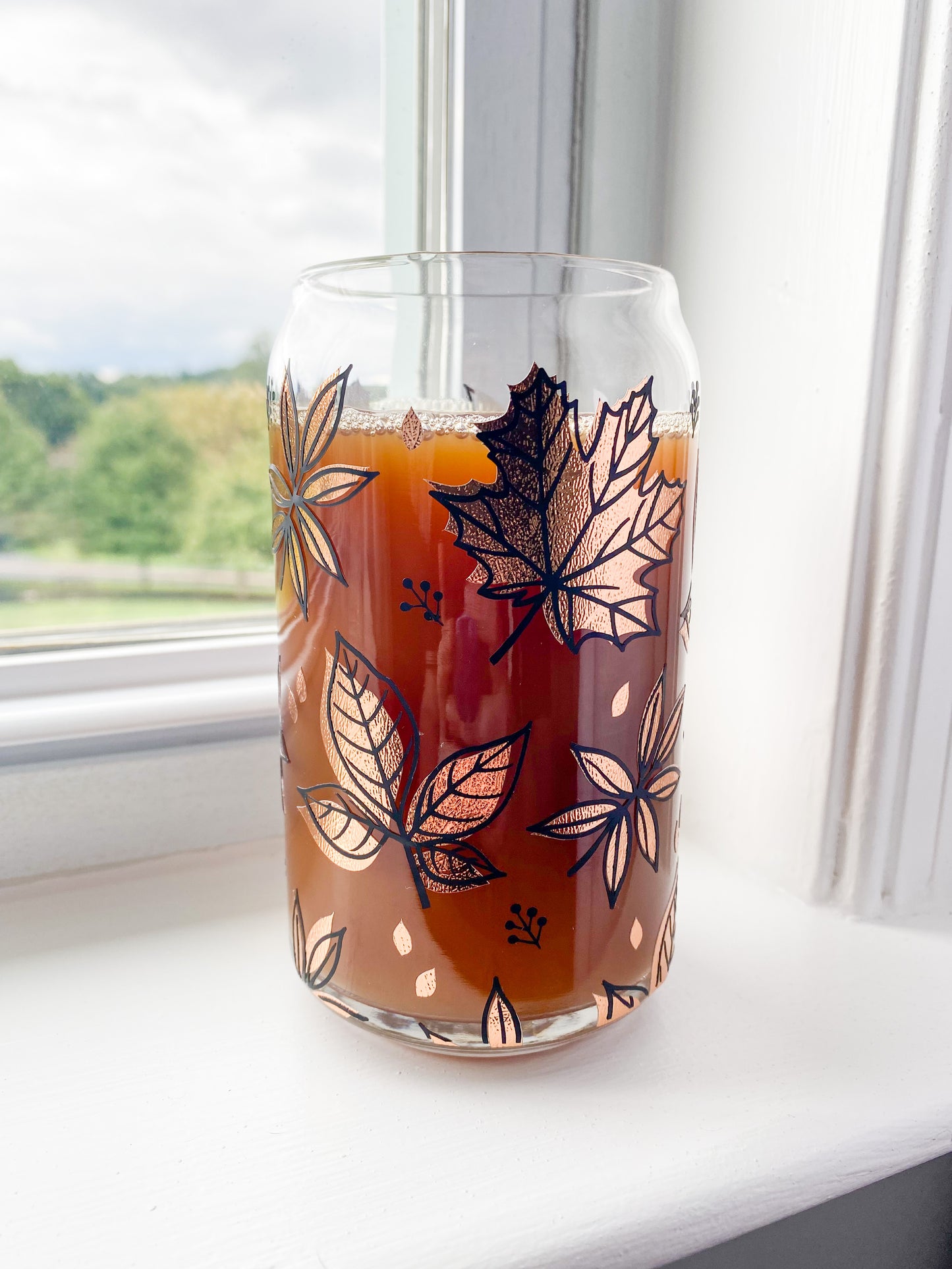 Autumn Leaves 16 oz. or 20 oz. Clear Beer Can Glass
