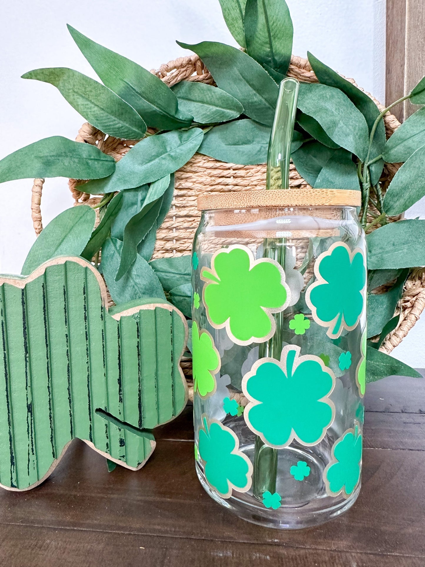 Four Leaf Clover Beer Can Glass, Clover Glass, St. Patrick's Day Glass Cup, Iced Coffee Glass, Iced Coffee Cup, Clover Cup, St Patricks Gift